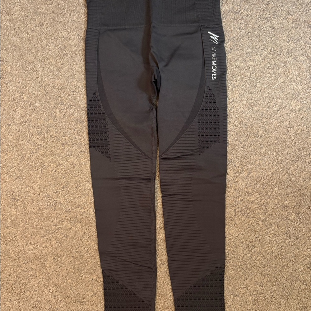 MakeMoves Dark Gray Women’s Leggings